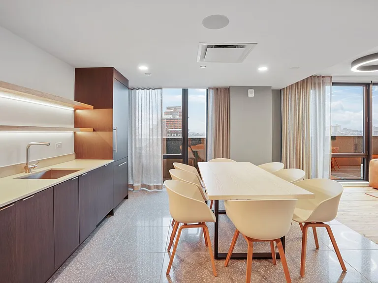 662 Pacific St #19B — Photo 27