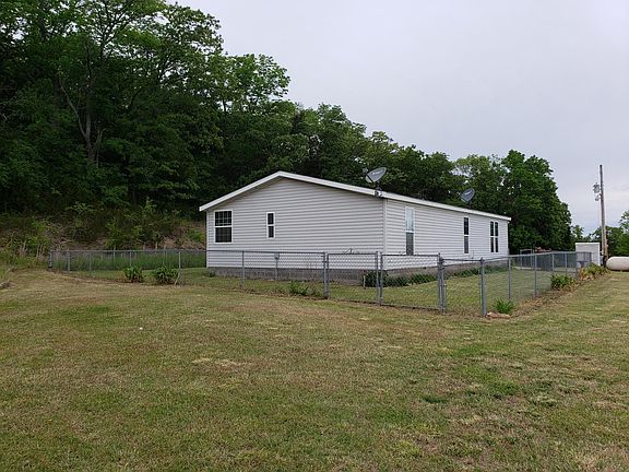 3rd image of 187 Squirrel Ln