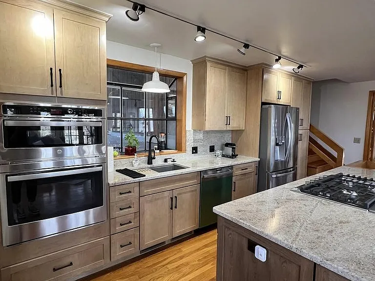 5729 Stoneway Trl — Photo 17