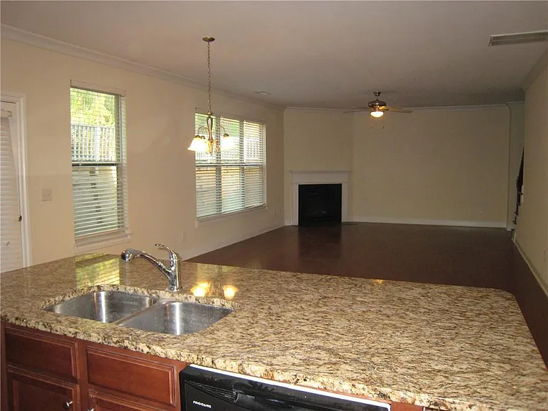 2860 Evan Manor Ln — Photo 6