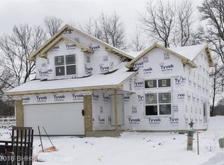 4905 Stream Side Cir, Des Moines, IA 50317