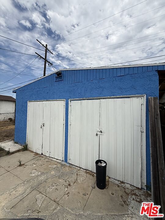 2nd image of 167 W 94th St
