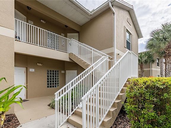 2nd image of 12161 Summergate Cir APT 204
