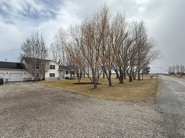 642 N 3300 E, Menan, ID 83434