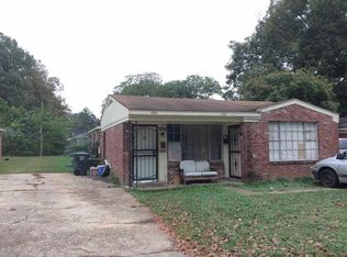 1046 Gordon St, Memphis, TN 38122