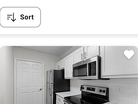 2nd image of 6789 Main St