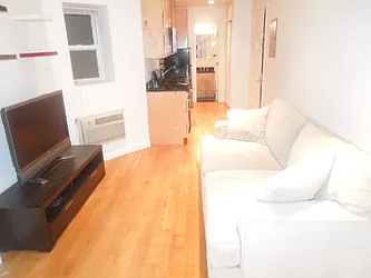 Rented by Ready Group