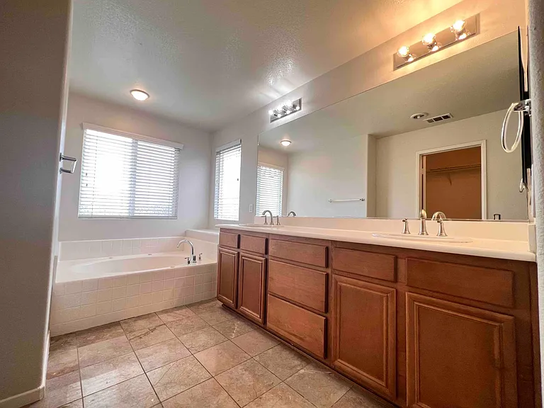 37106 Tucana Pl — Photo 18