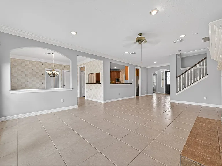 2315 Vinemead Ct — Photo 19