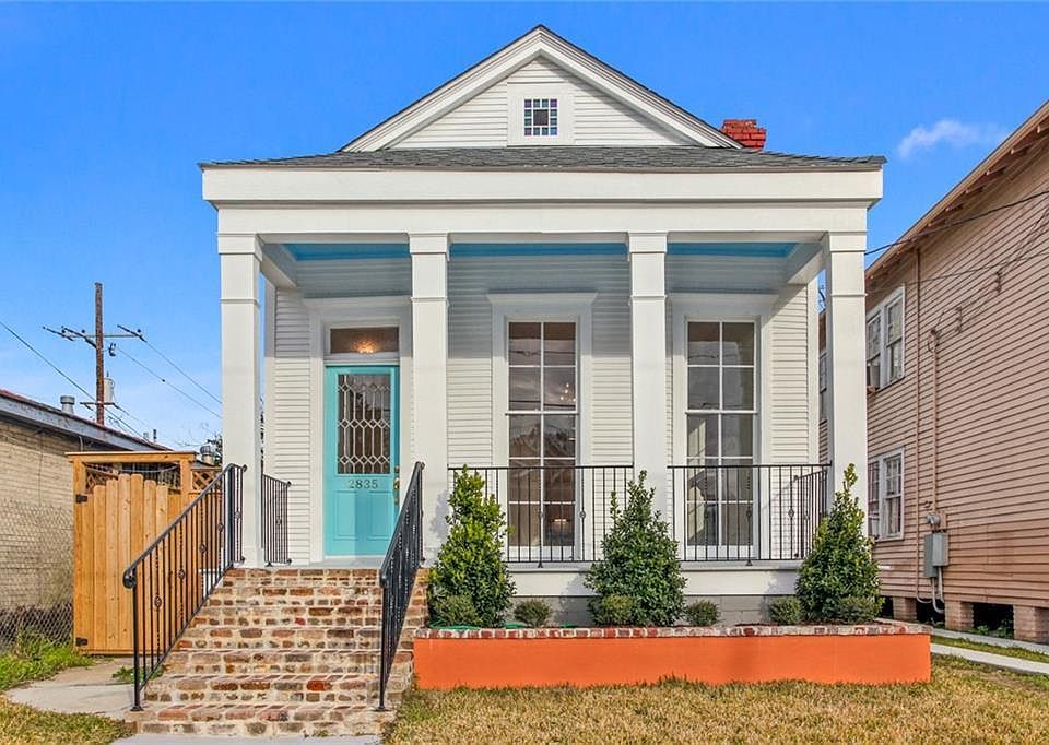 1st image of 2835 Milan St