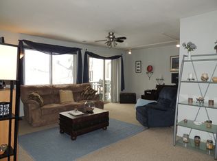 1909B Stonegate Ln #1909, Stanhope, NJ 07874