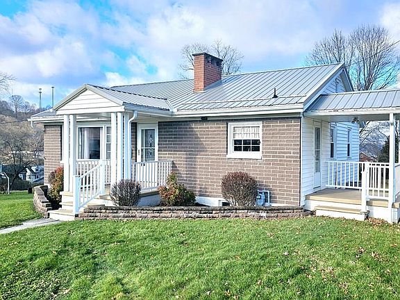 4th image of 806 Hopwood St