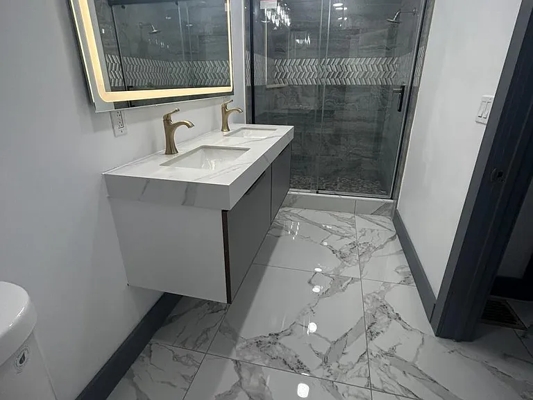 4 Chapel Pl — Photo 1