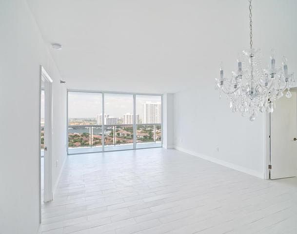 1st image of 20515 E Country Club Dr APT 2041
