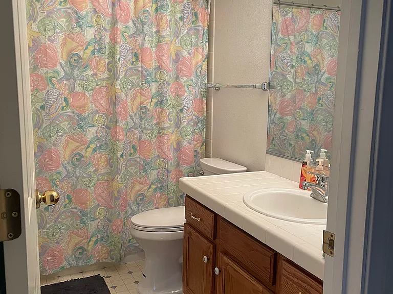 Mia Ct — Photo 21