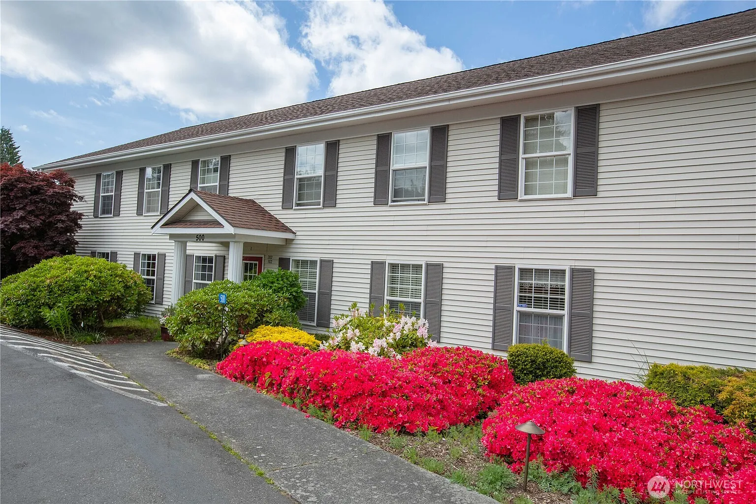 500 Creekside Terrace #101 photo 1