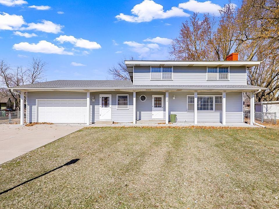 1st image of 624 109th Ln NE