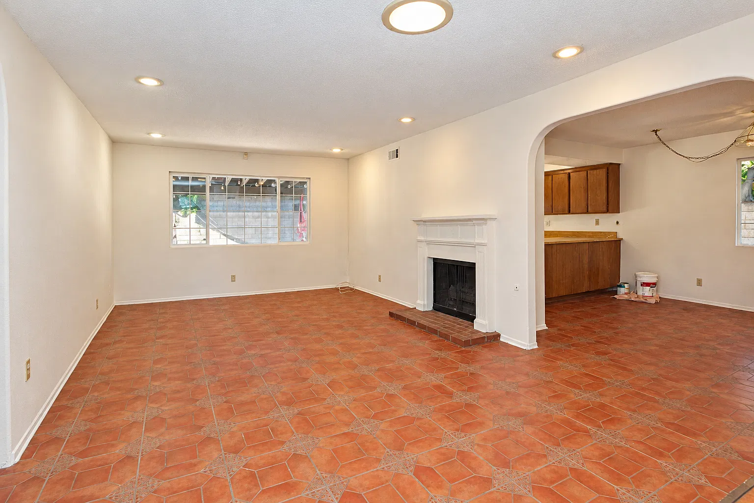 3 bed, 1520 sqft, $2,900 — Photo 3