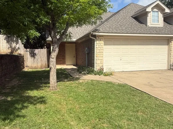 217 Rentz Place Cir, Weatherford, TX 76086