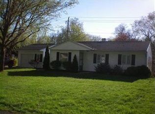 1863 Orkney Rd, Madison, OH 44057