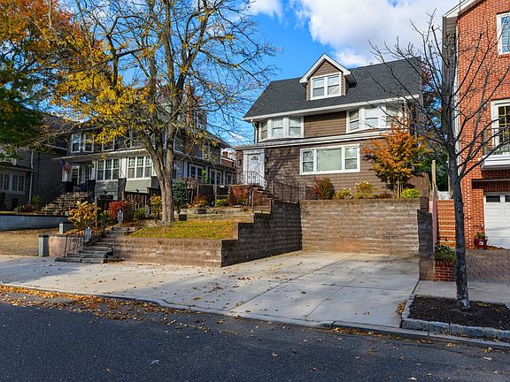 2nd image of 69-71 W 36th St