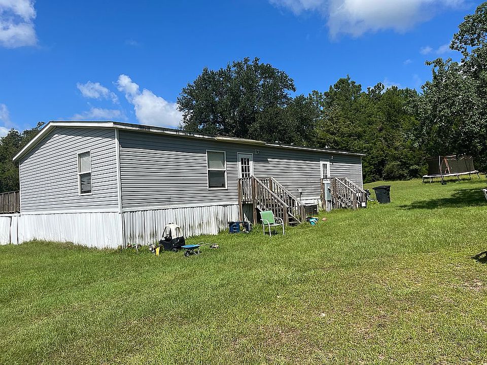 2nd image of 2864 Lawrenceville Rd