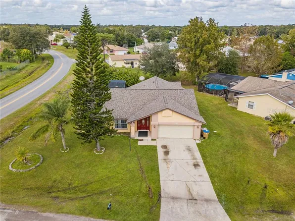 702 Del Rio Way, Kissimmee, FL 34758