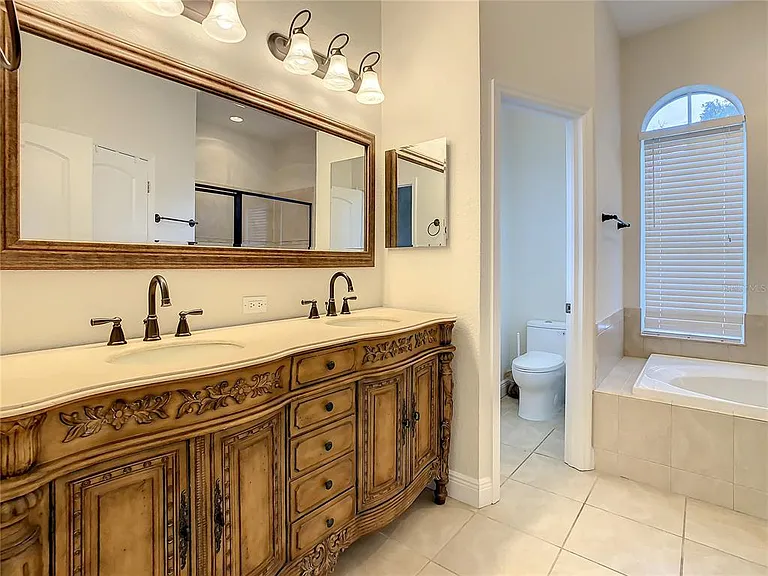 220 W Minnehaha St — Photo 33