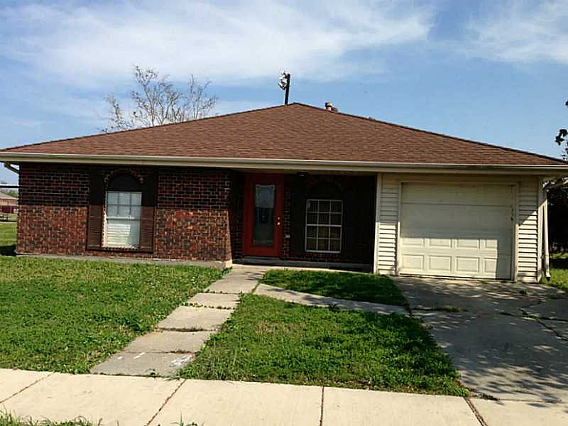 1st image of 3805 Evangeline Dr