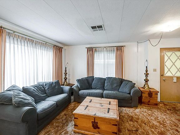 5th image of 117 Mountain Springs Dr #117