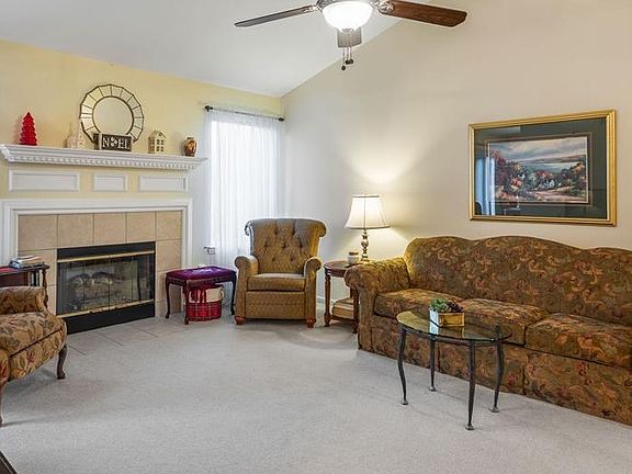 5th image of 23929 N Park Dr