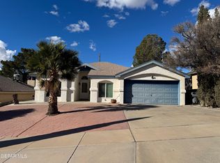 257 Arisano Dr, El Paso, TX 79932