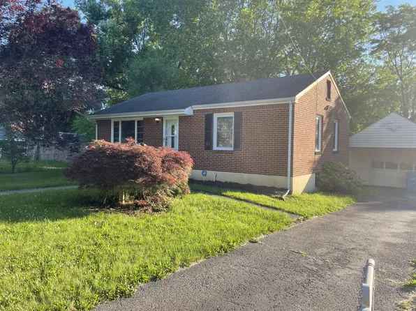 916 Van Buren St NW, Roanoke, VA 24017