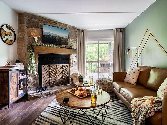 4th image of 1155 Upper Alpine Way #108