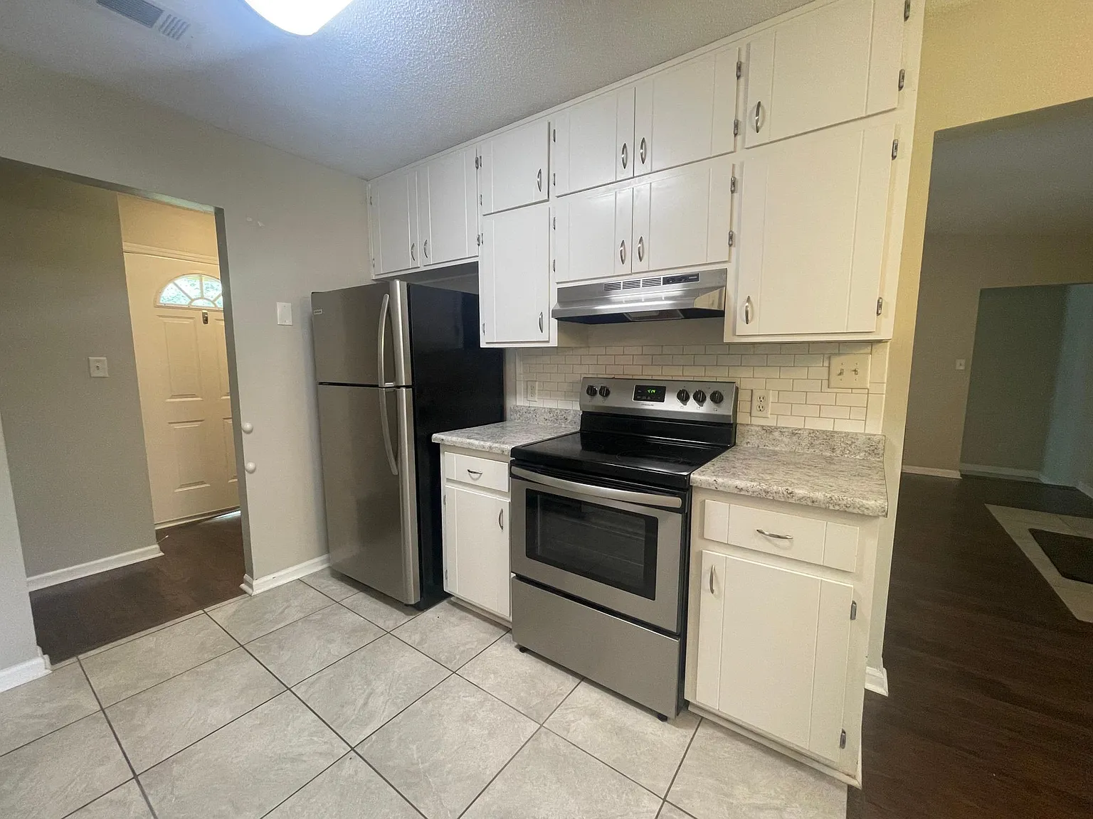 3 bed, 1498 sqft, $1,850 — Photo 3