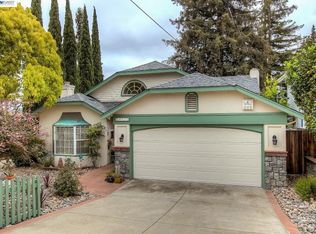 4911 Proctor Rd, Castro Valley, CA 94546