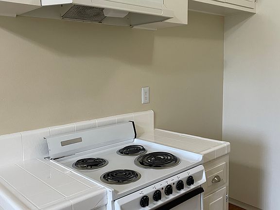 5th image of 8102 Orange St #13699873