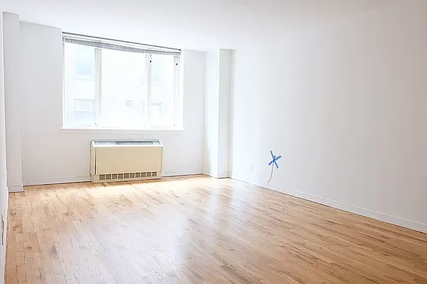 Rented by The Crest Group | media 4