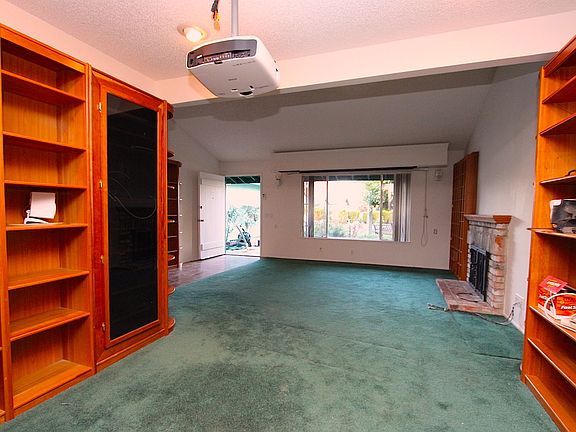 5th image of 2148 Avenida De Las Flores