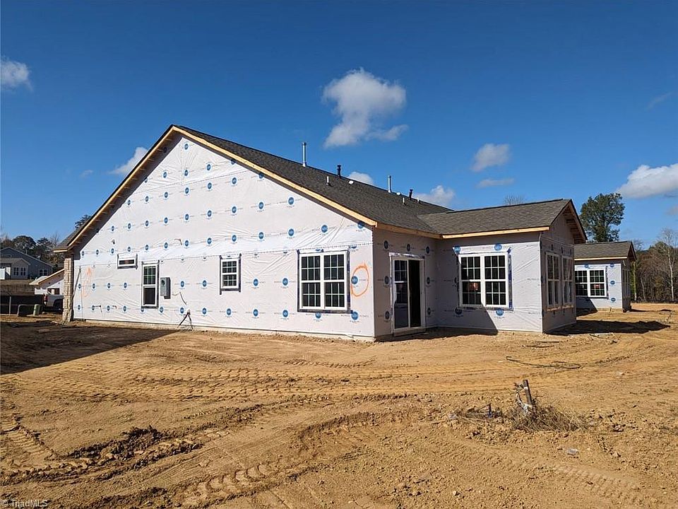 2nd image of 2067 Harris Farm Ct