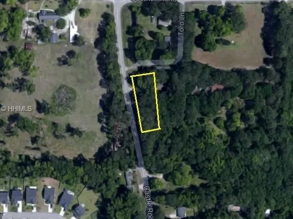 81 Castle Rock Rd, Beaufort, SC 29906