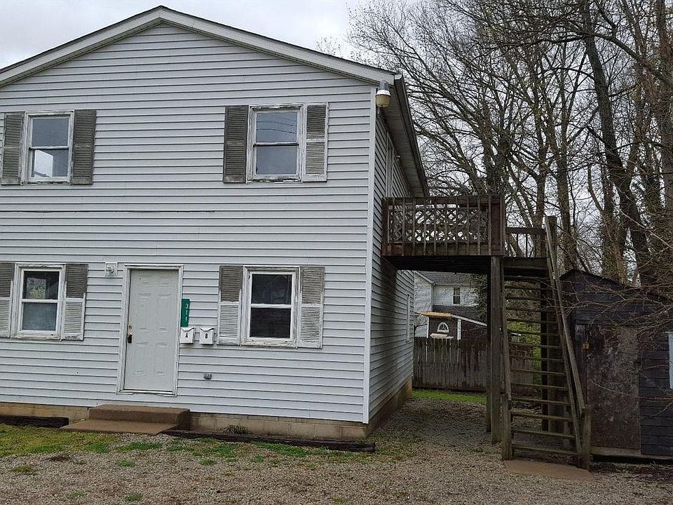 1st image of 311 Railroad St