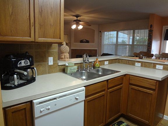 5th image of 1312 Belmont Dr