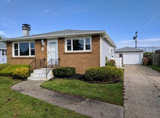 97 Starlite Ave, Cheektowaga, NY 14227