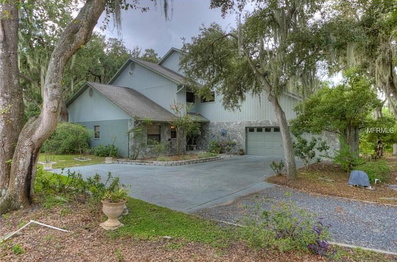 1st image of 8820 Riverlachen Way