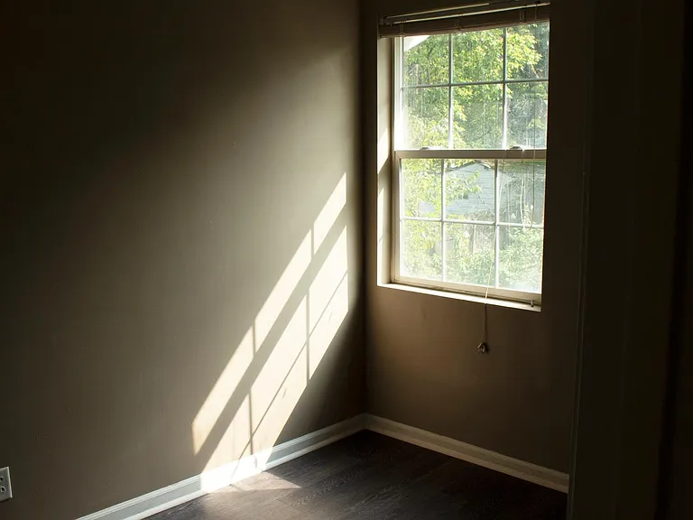 1103 N Keystone Ave — Photo 18