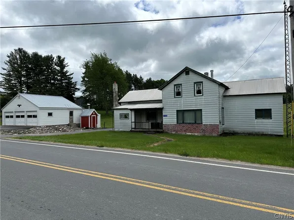 41928 County Route 26, Gouverneur, NY 13642