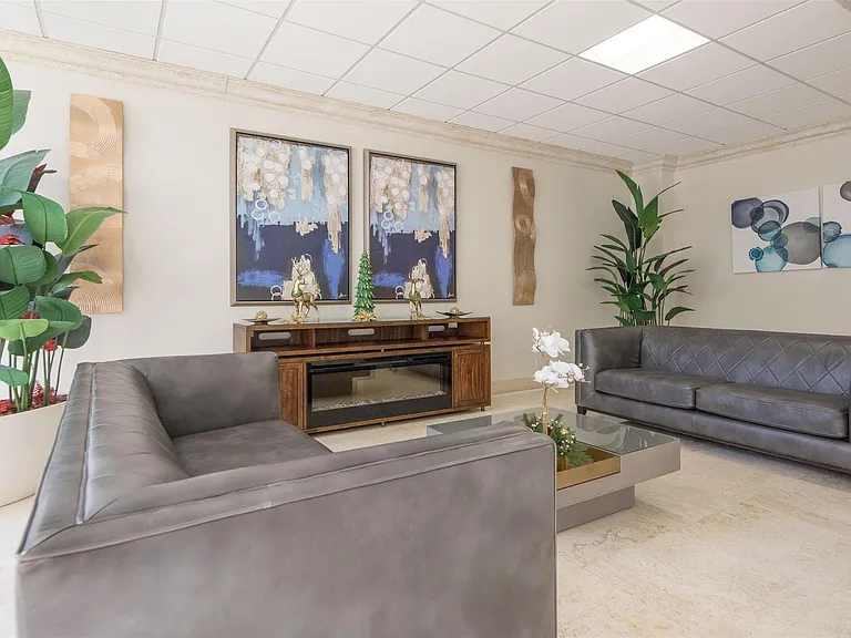 305 N Pompano Beach Blvd #1403 — Photo 47