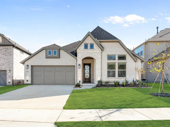 7312 Iris Rd, Aubrey, TX 76227