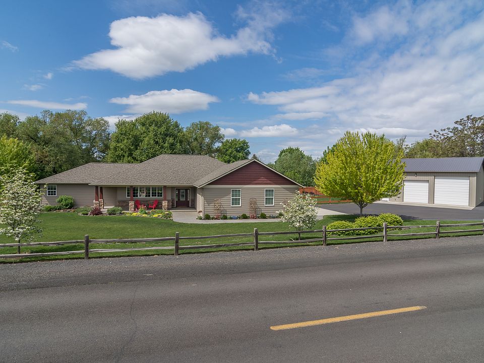 1st image of 2090 School Ave